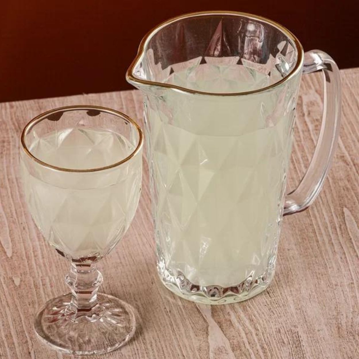 Jogo Taças Transparentes Diamond 325ml 6un com Fio de Ouro - Image 4
