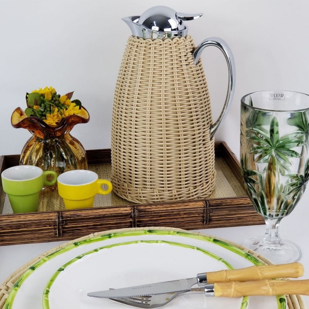 Garrafa Térmica Aço Inox Revestida com Rattan Fibra Plastica Bege 1,5L Bon Gourmet - Image 3