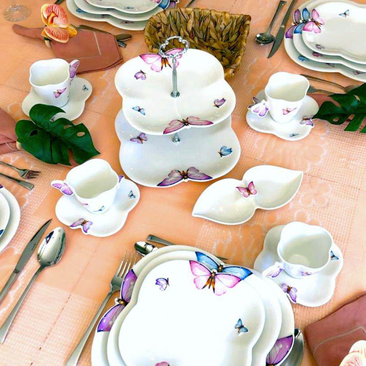 Prato Duplo Para Doces de Porcelana Borboletas 25,5cm Wolff - Image 3